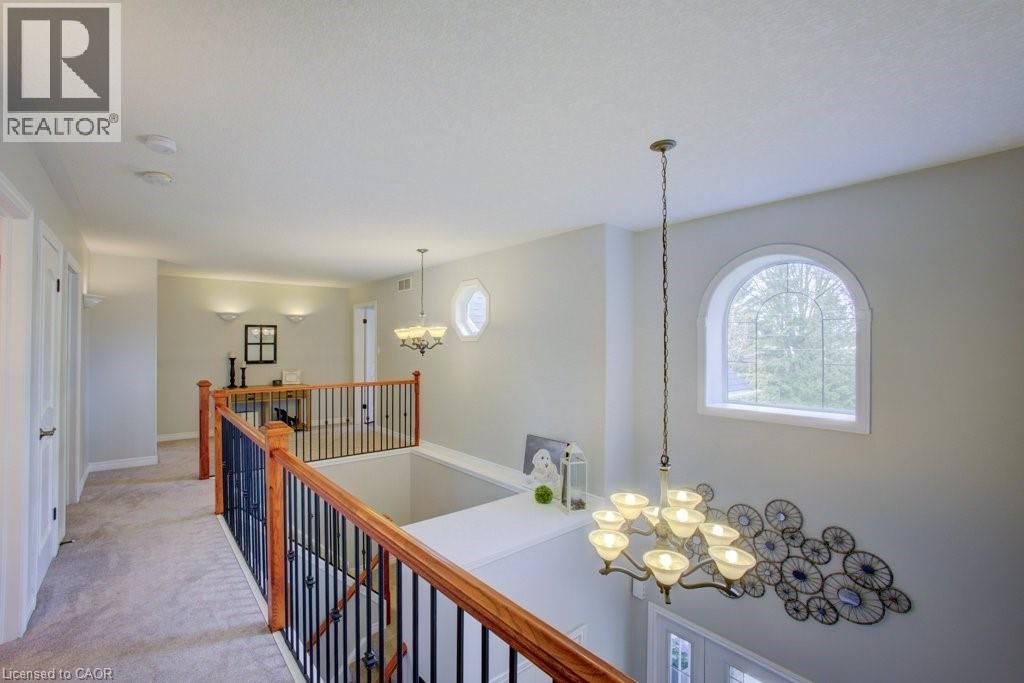 76 KENNEDY Road thumbnail 28