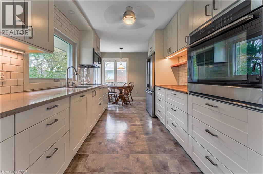 74 LEASIDE Place thumbnail 12
