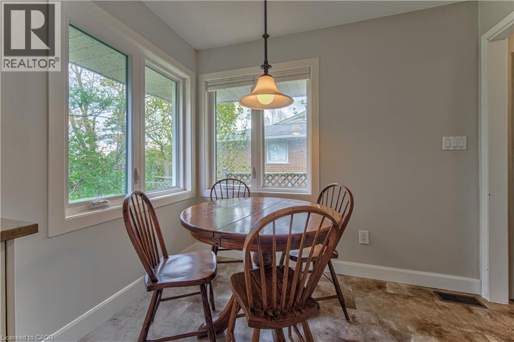 74 LEASIDE Place thumbnail 16