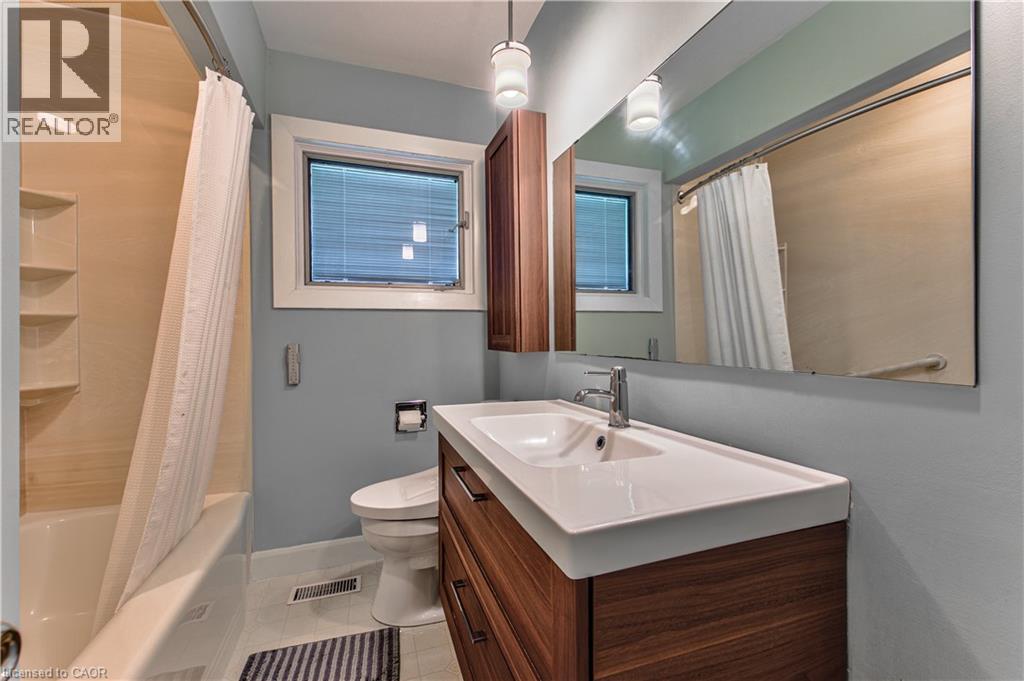 74 LEASIDE Place thumbnail 17