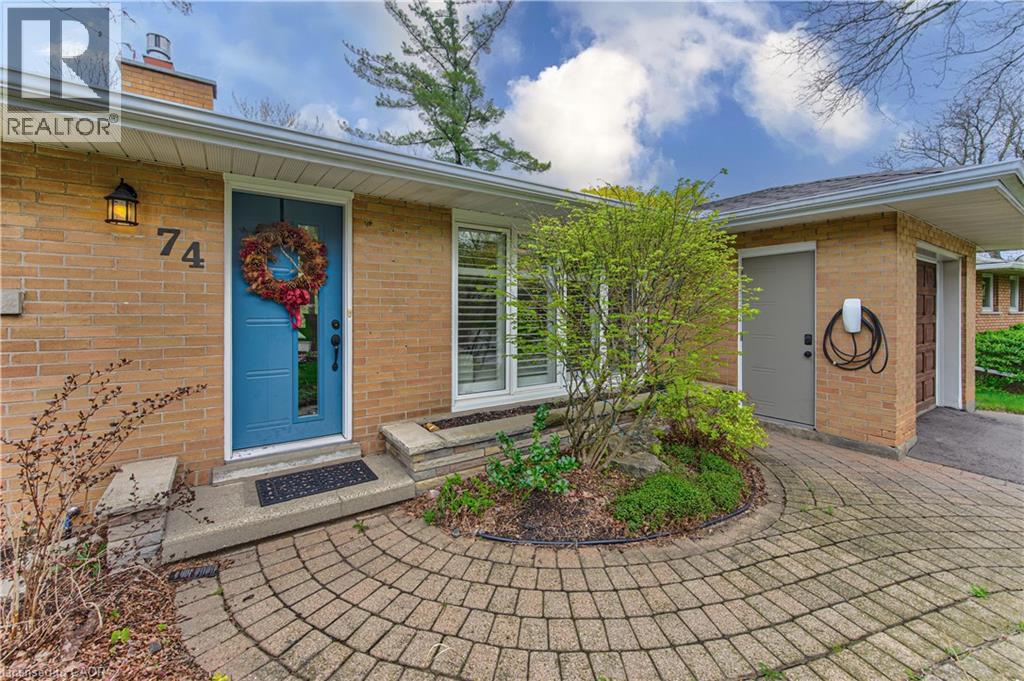 74 LEASIDE Place thumbnail 2