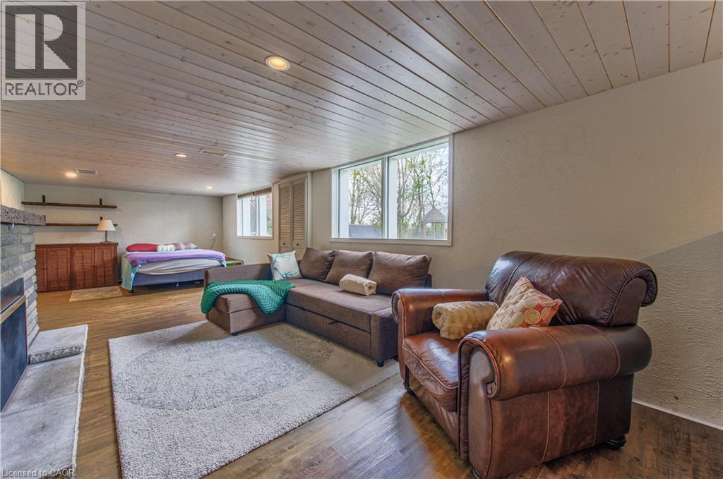 74 LEASIDE Place thumbnail 26