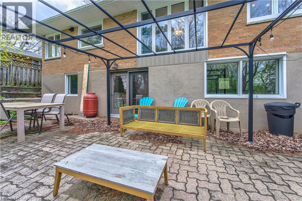 74 LEASIDE Place thumbnail 33