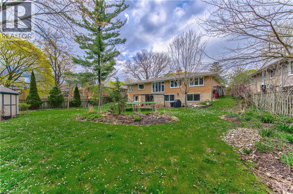 74 LEASIDE Place thumbnail 40