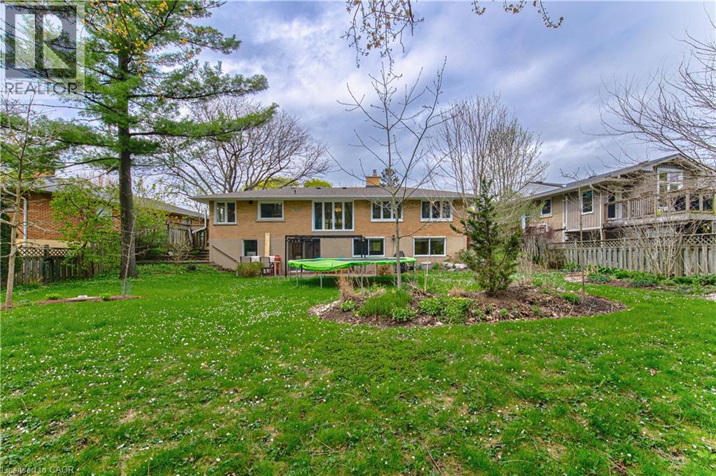 74 LEASIDE Place thumbnail 41