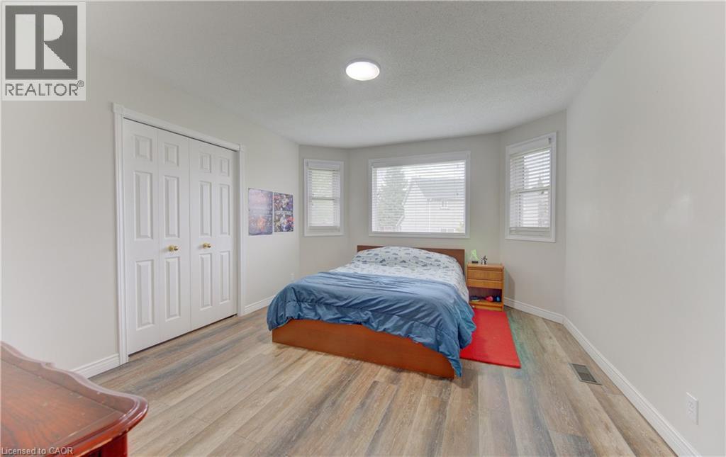 159 BURNETT Avenue thumbnail 26