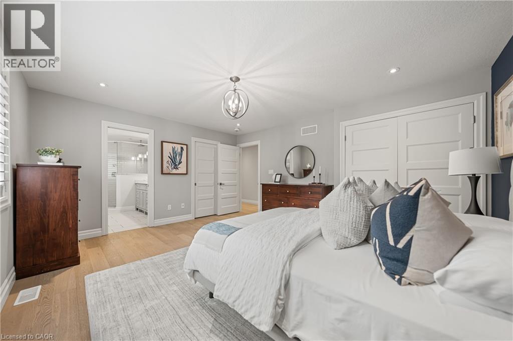303 CASTLEFIELD Avenue thumbnail 29