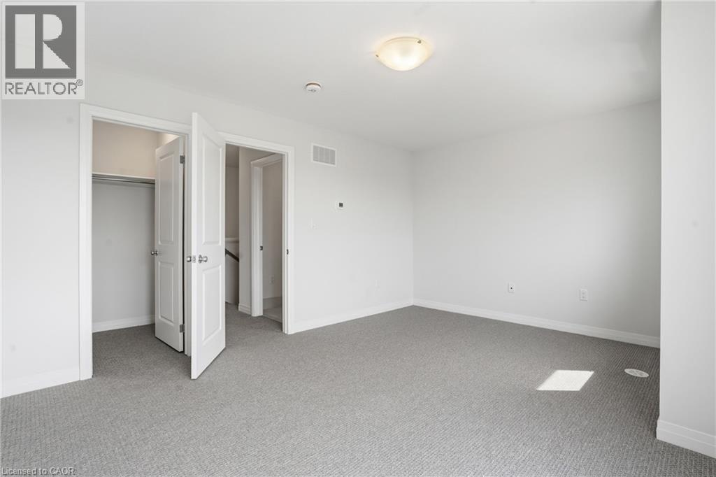 155 EQUESTRIAN Way Unit# 33 thumbnail 14