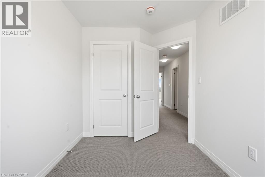 155 EQUESTRIAN Way Unit# 33 thumbnail 18