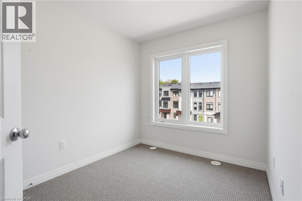 155 EQUESTRIAN Way Unit# 33 thumbnail 19