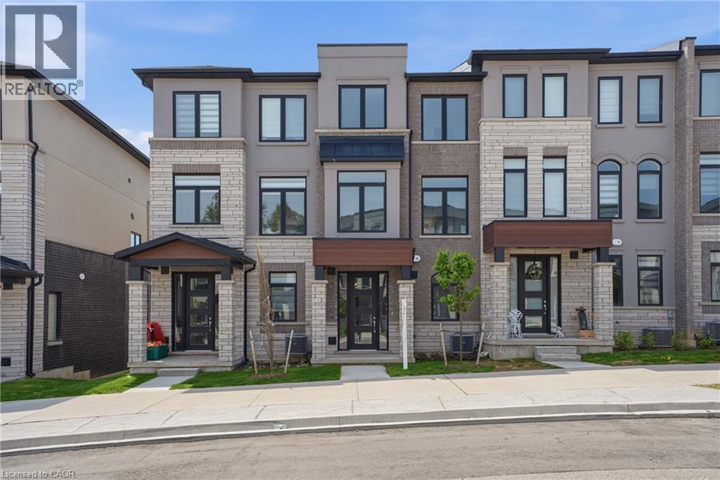 155 EQUESTRIAN Way Unit# 33 thumbnail 2