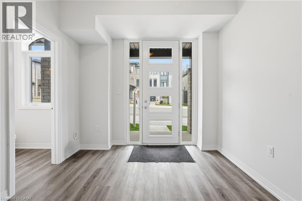 155 EQUESTRIAN Way Unit# 33 thumbnail 3
