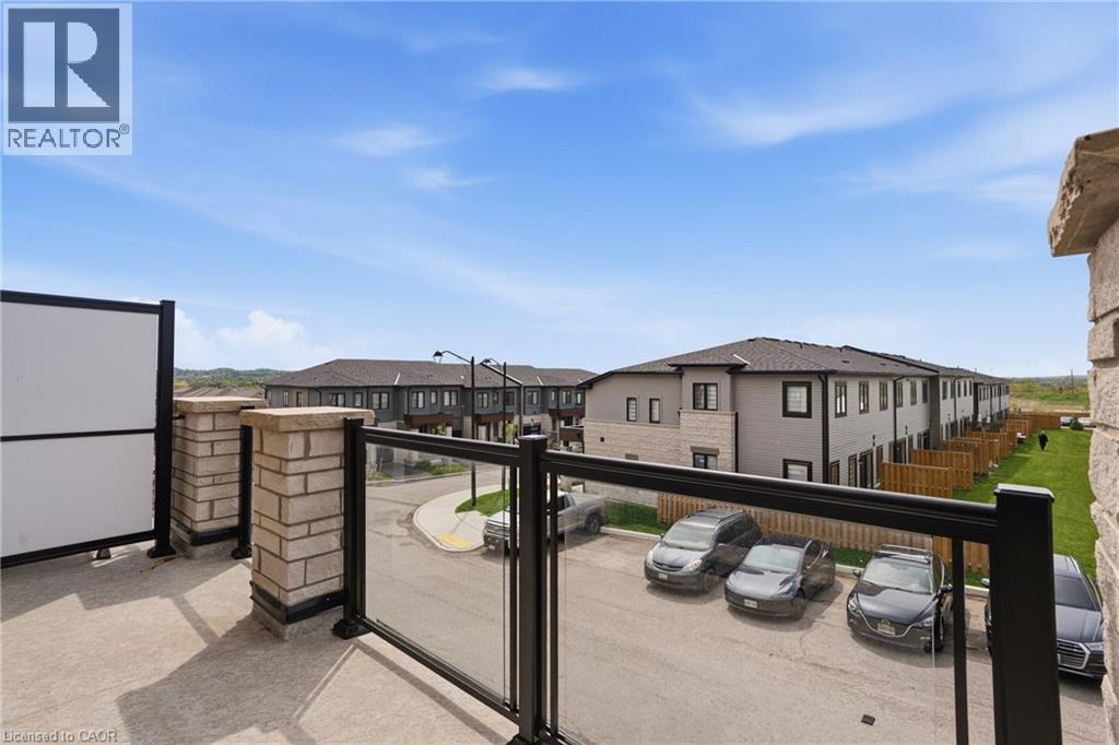 155 EQUESTRIAN Way Unit# 33 thumbnail 8