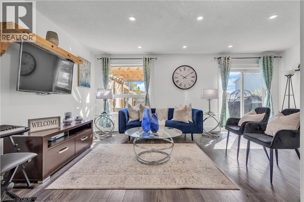 425 ERINBROOK Drive thumbnail 8