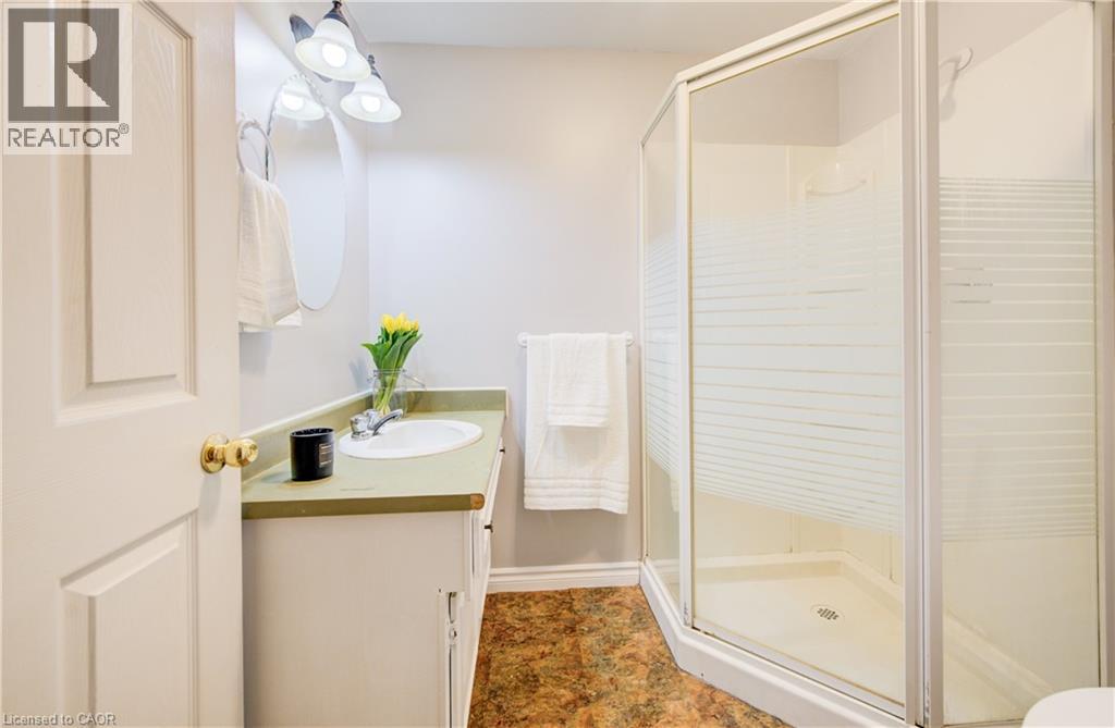 35 CAMROSE Court thumbnail 26