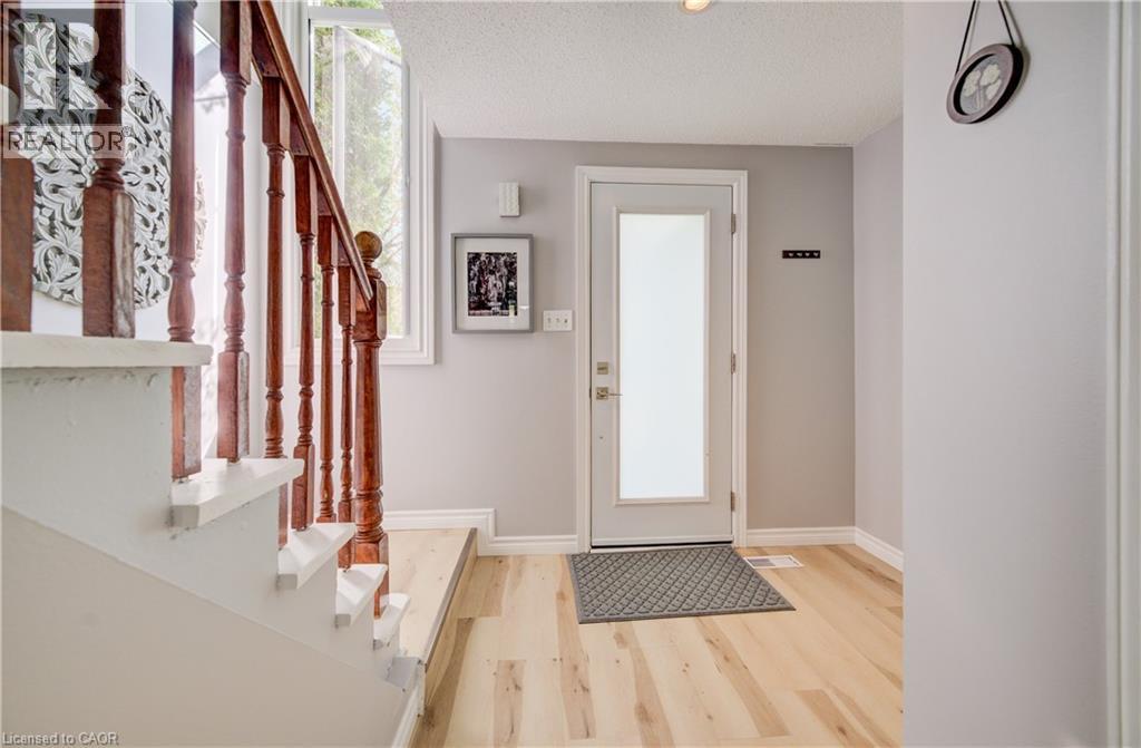 35 CAMROSE Court thumbnail 6