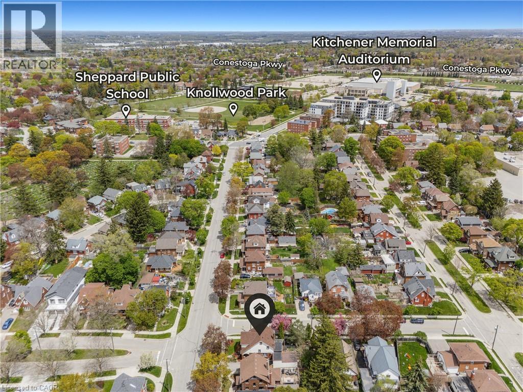 39 BORDEN Avenue N thumbnail 38