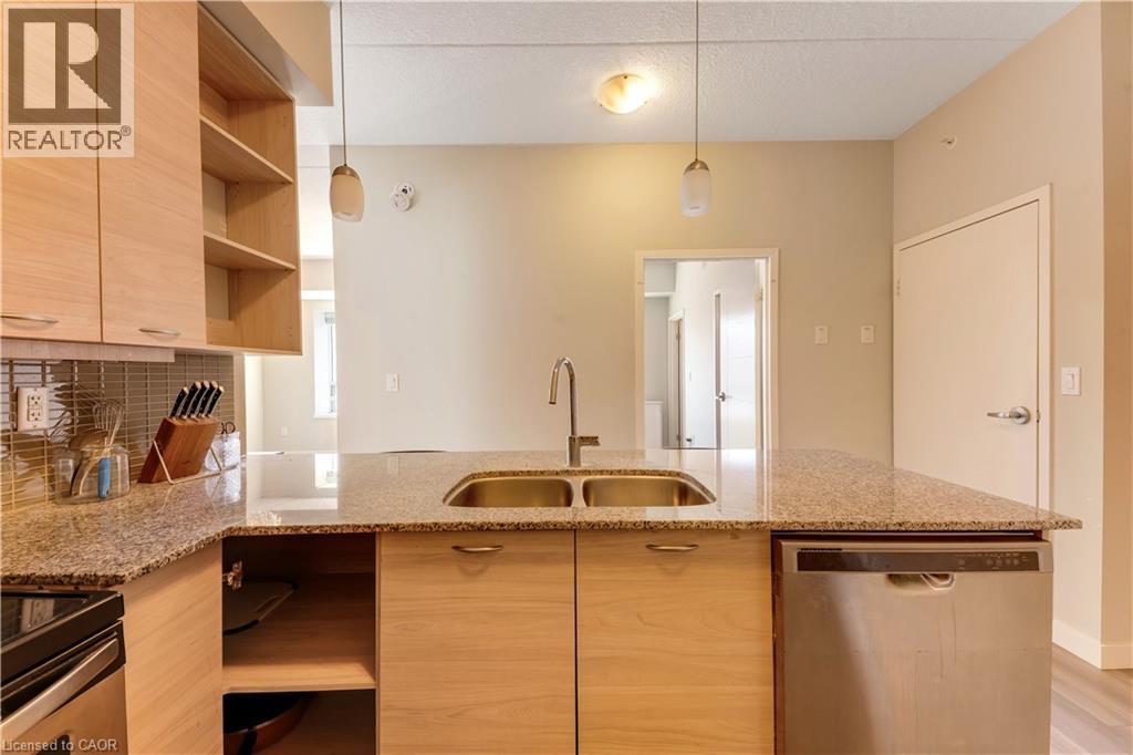 318 SPRUCE Street Unit# 1102 thumbnail 6