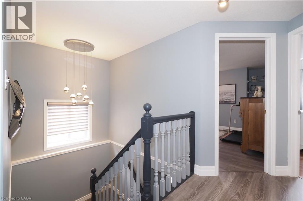 70 QUEEN CHARLOTTE Crescent thumbnail 31