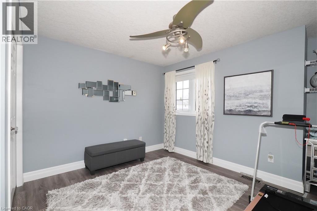 70 QUEEN CHARLOTTE Crescent thumbnail 38
