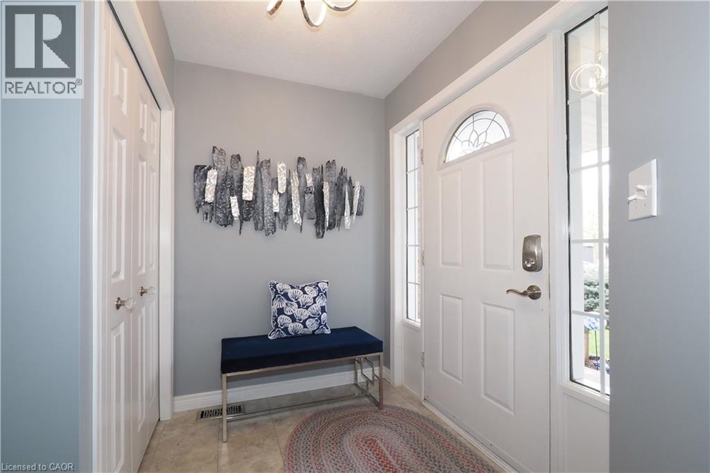70 QUEEN CHARLOTTE Crescent thumbnail 5