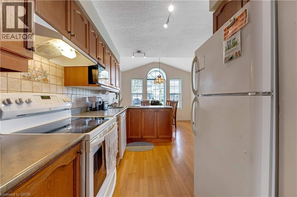 550 DANSBURY Drive thumbnail 7