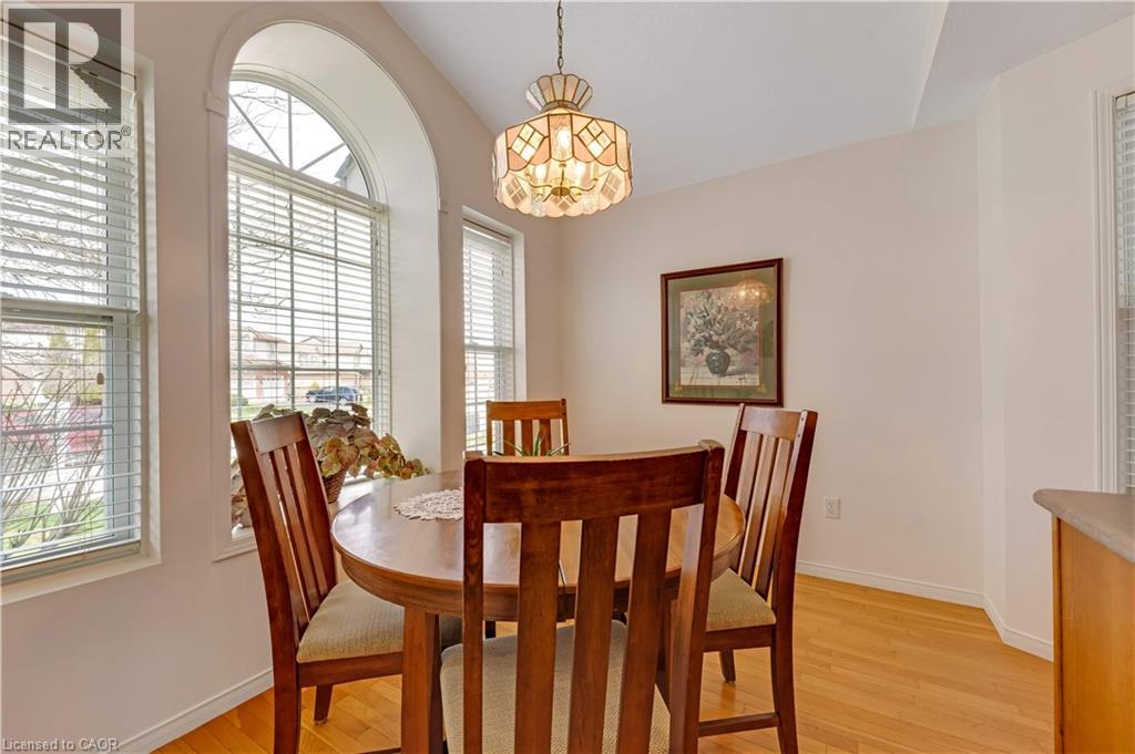 550 DANSBURY Drive thumbnail 8
