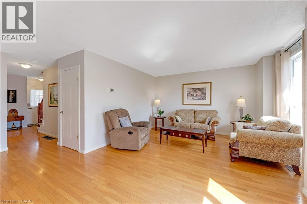 550 DANSBURY Drive thumbnail 11