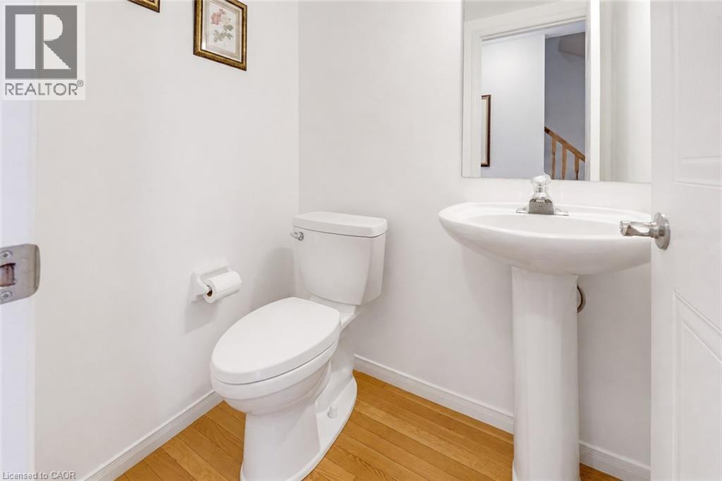 550 DANSBURY Drive thumbnail 14