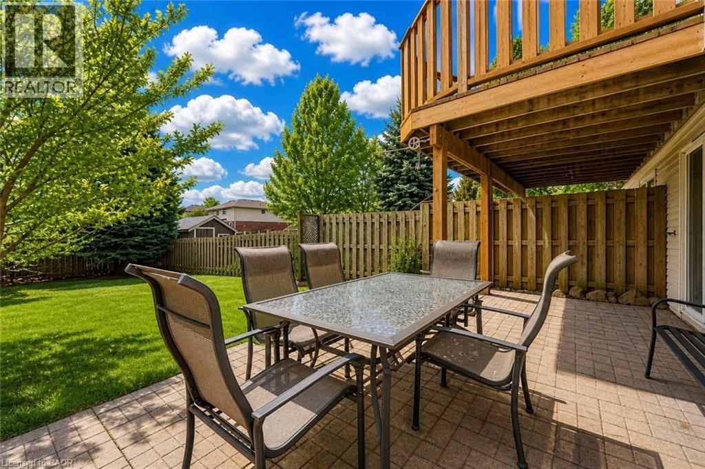 550 DANSBURY Drive thumbnail 37