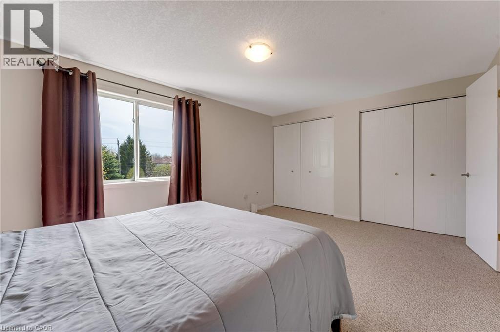 550 DANSBURY Drive thumbnail 20