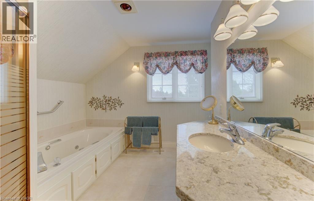 298 ROXTON Drive thumbnail 18
