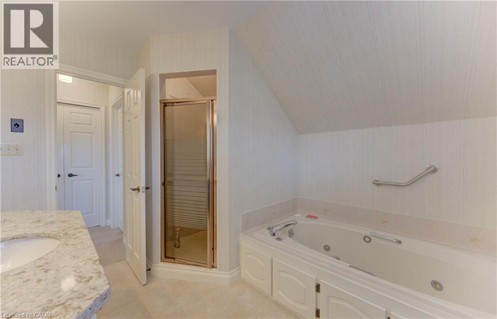 298 ROXTON Drive thumbnail 19