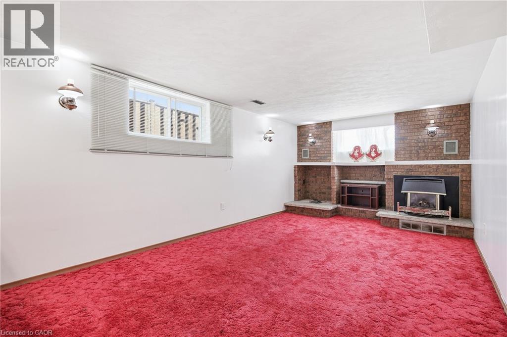 211 BALLANTYNE Avenue thumbnail 24