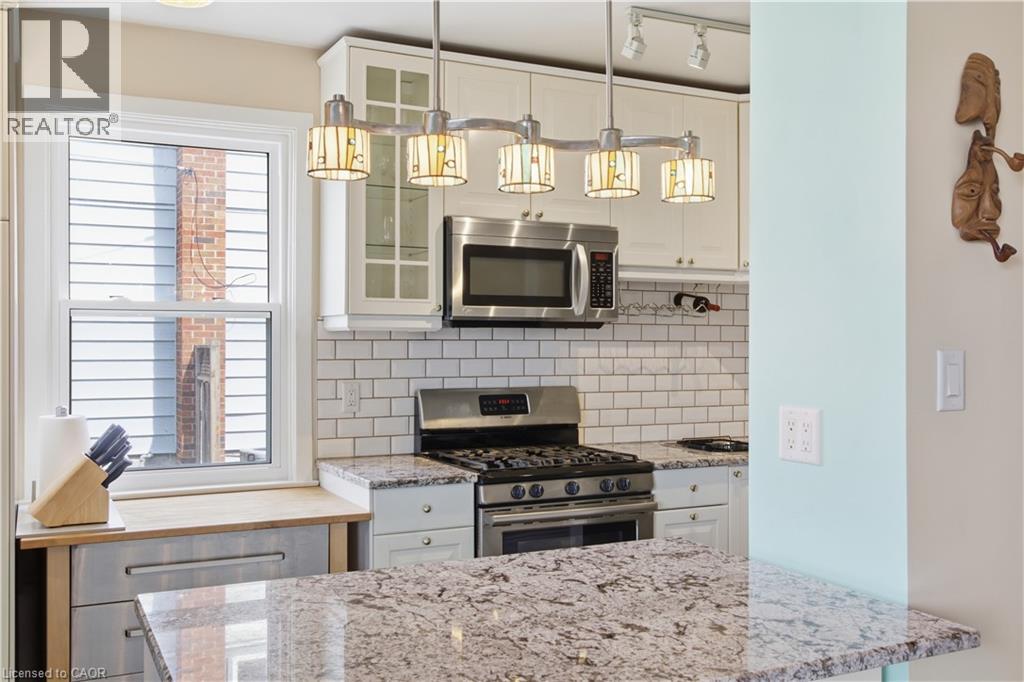 14 LORNE Crescent thumbnail 10