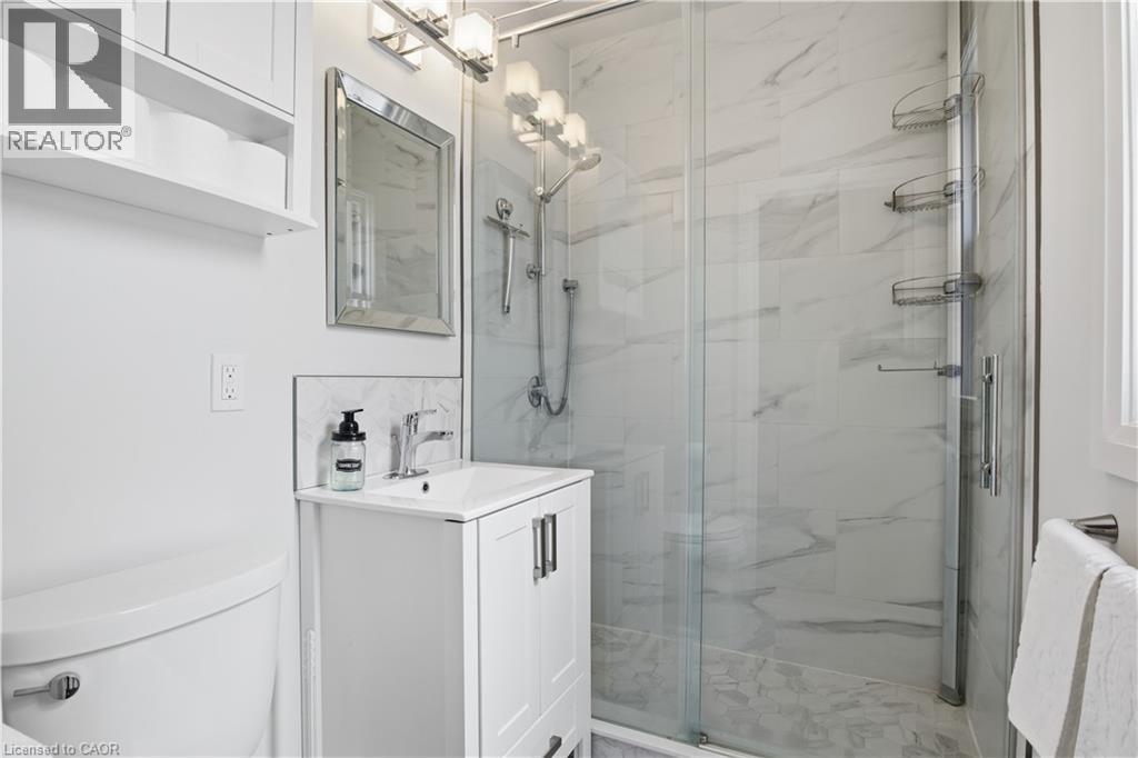 14 LORNE Crescent thumbnail 18