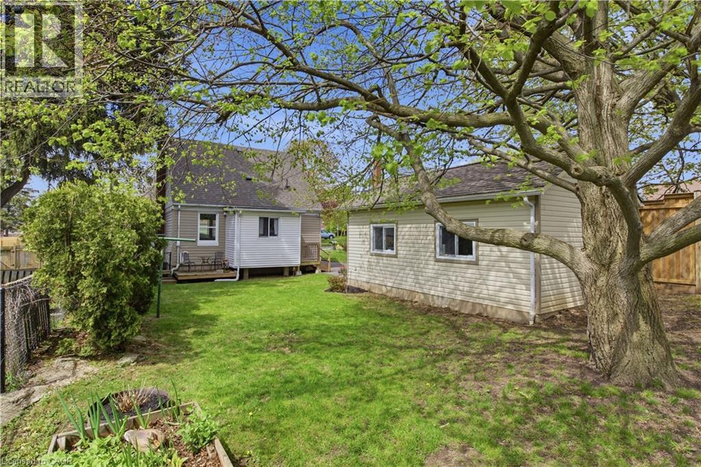 14 LORNE Crescent thumbnail 34