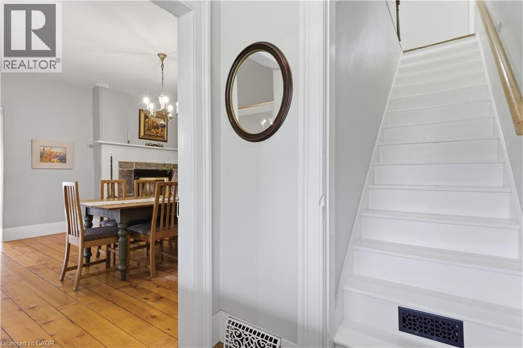 1462 BEKE Road thumbnail 27