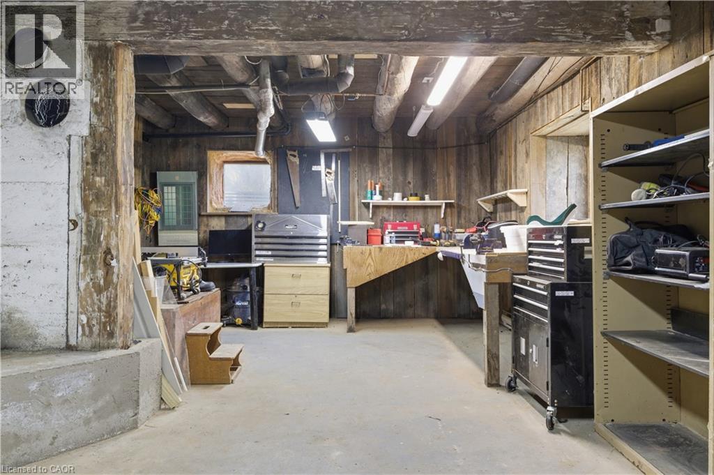 1462 BEKE Road thumbnail 35