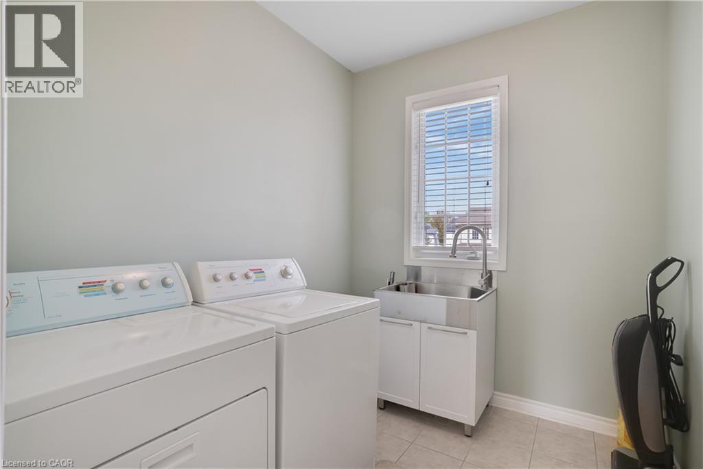 27 GLAZEBROOK Crescent thumbnail 36