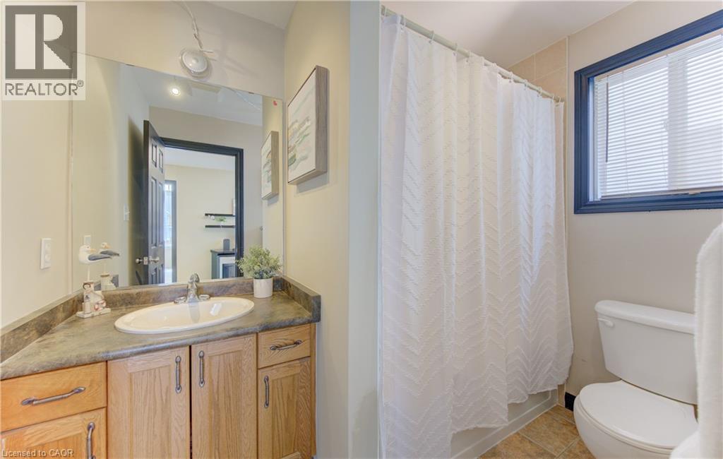 425 SAUVE Crescent thumbnail 33