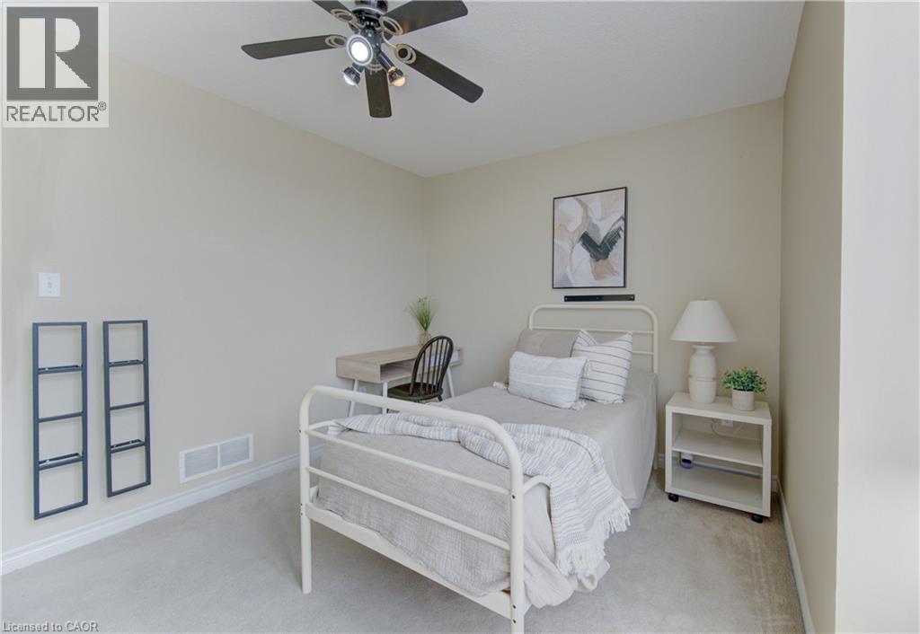 425 SAUVE Crescent thumbnail 29