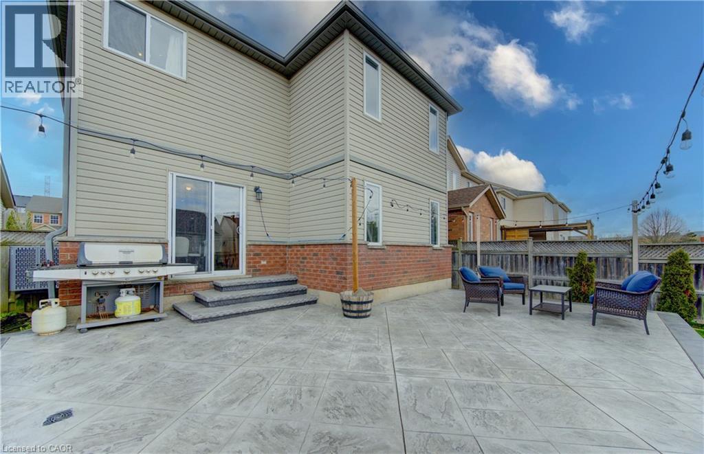 425 SAUVE Crescent thumbnail 42