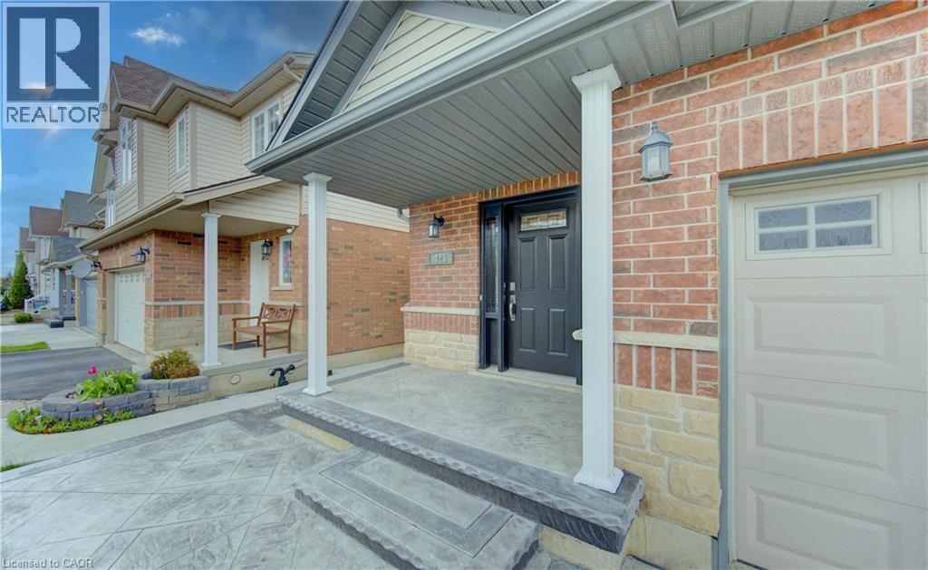 425 SAUVE Crescent thumbnail 5