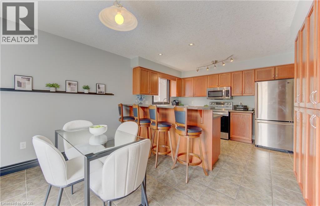 425 SAUVE Crescent thumbnail 20