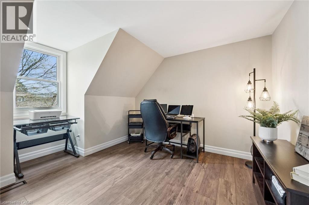 625 PINE ISLAND Crescent thumbnail 23