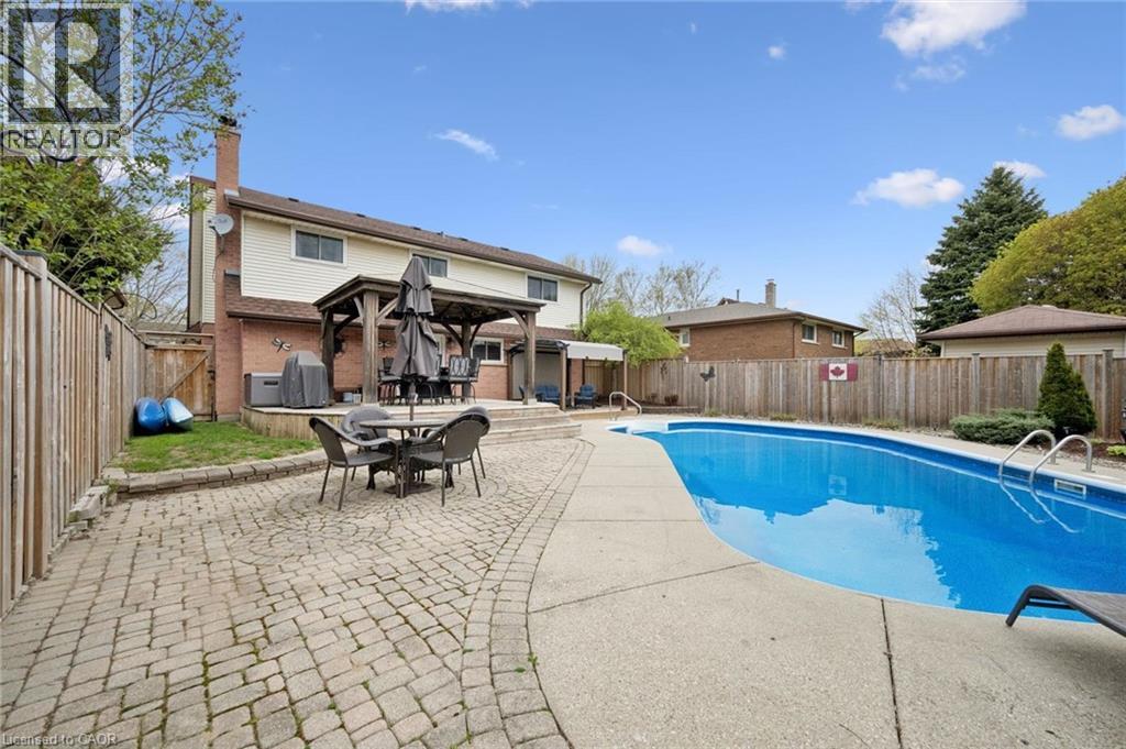 625 PINE ISLAND Crescent thumbnail 6