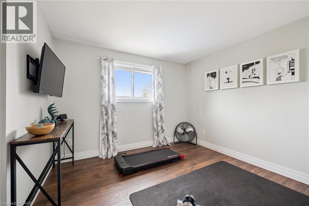 625 PINE ISLAND Crescent thumbnail 19
