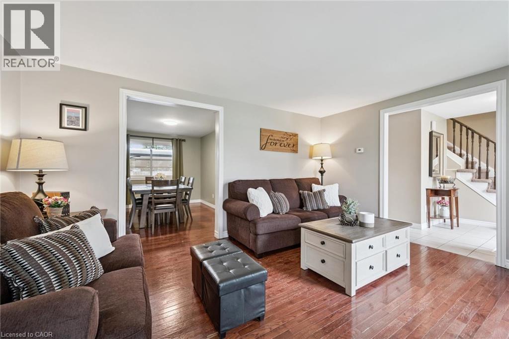 625 PINE ISLAND Crescent thumbnail 16