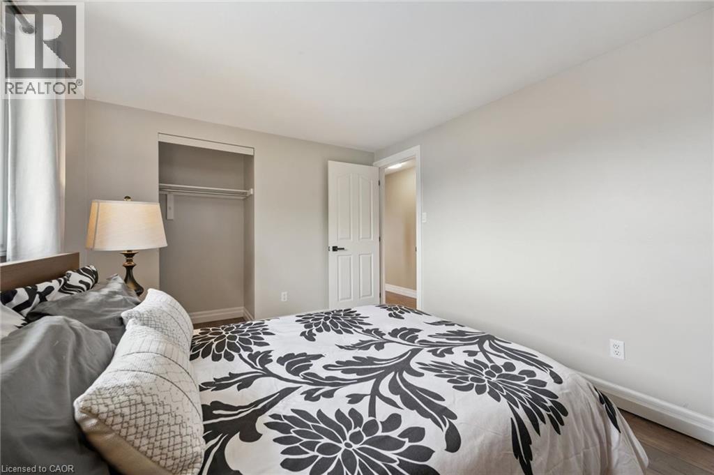 625 PINE ISLAND Crescent thumbnail 22